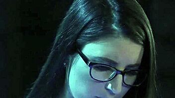 squirting lesbians licked by busty milf 😏💦