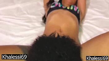 i met her on the beach and licked her wet pussy till she orgasmed