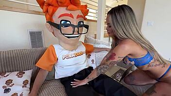 Damn! Lusty Linda Lan Rides Porn Dude's Huge Cock Like a Pro. Wild Casting Couch Action!