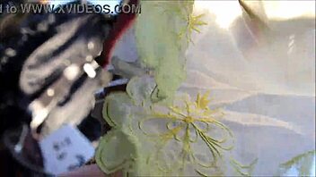 Ymly-1045 engages in bold cosplay performance