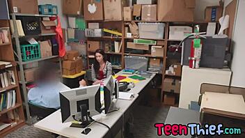 Casual Teen 18+ With Long Dark Hair Offers Soaking Wet Pussy For Ride