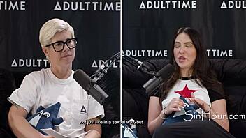 Hey, into step roleplay? Jane Wilde and Bree Mills 😏