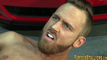 fucked muscled hunk cums hard