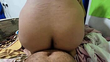 teacher receives facial and experiences intense squirt