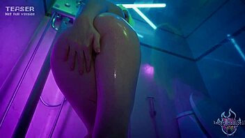 Rave Girl Takes Cyber Shower in Detailed Scene