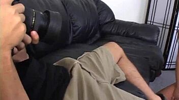 i’m obsessed with mature women who suck and fuck