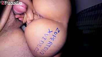 Masturbado A Mi Vecina Dafri Cuando Su Esposo Trabaja Ella Es Bien Puta