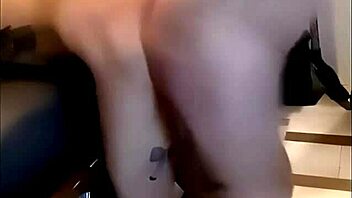 oh, the slut has to clean the cock after pissing!