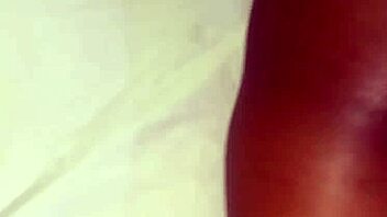 Her reactions when the vibrator touches her pussy?