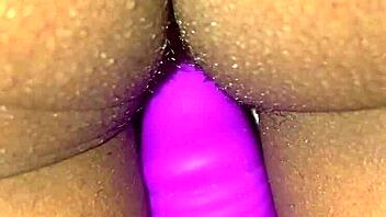 Her reactions when the vibrator touches her pussy?