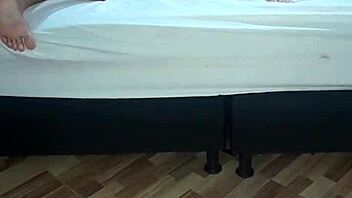 Trio Caliente Observo A Mi Esposa Teniendo Sexo Con La Amiga