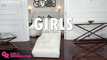 girls rimming in hot mff action with lili and selva