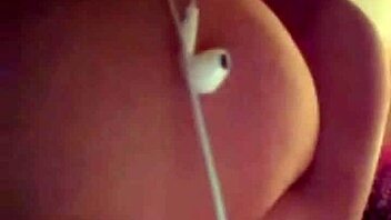 my friend lets herself be recorded