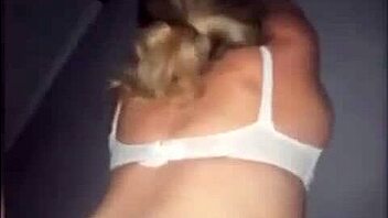 do you like this blonde's performance?