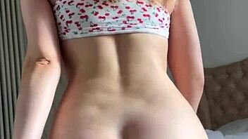 Playful girl caresses herself with a dildo - maiskii