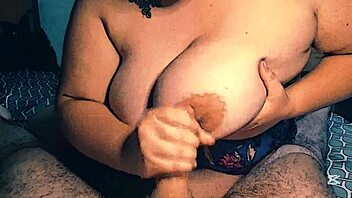 Best Blowjob From Big Tits BBW At Home