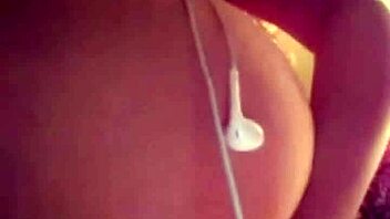 my friend lets herself be recorded