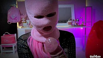 Bandit Whore Girlfriend Milking With Intense Massage Until The Last Drop