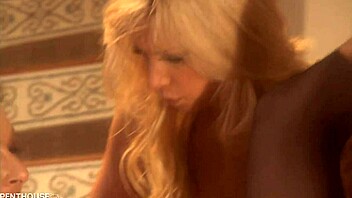 alex chance as family therapist in a threesome with redheads, big tits everywhere 😍