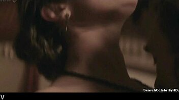 Tinarie van Wyk-Loots in Women in Love EP2 2011