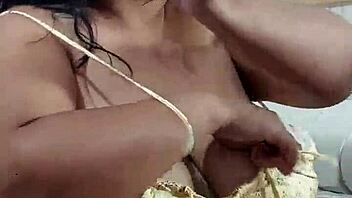 SSBBW Superbody Reacts to Huge Cocks