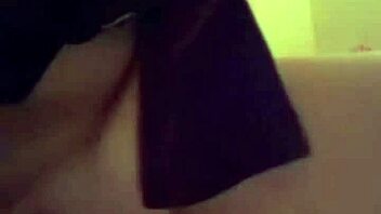 my friend lets herself be recorded