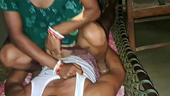 Bhabhi wearing a beautiful saree gets rough fucked by devar ji