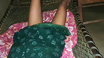 Ever seen bhabhi in saree roughly taken by devar ji?