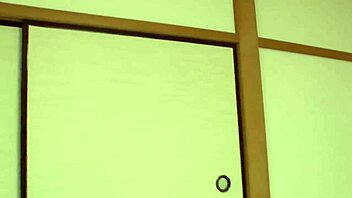 เมียอกใหญ่ขี่หนักในเรื่องลับเอเชีย