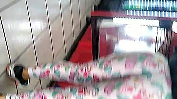 MEXICAN WOMAN WITH BIG ASS SHOPPING IN STORE