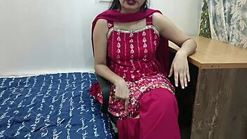 Office Staff Saara Gets Rough Hardcore Fuck for Promotion Full!