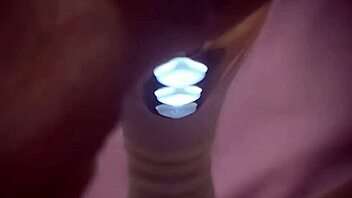 Que rico suena cuando me masturbo con dildo 😍