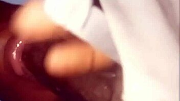 I’m teaching my girl to suck dick and give a blowjob