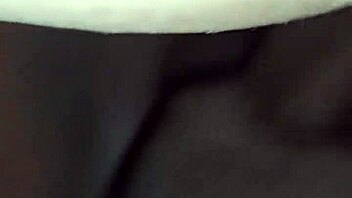 Gordinha gostosa, what are you doing?