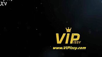 i watch trio of brunettes licking and orgasming