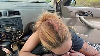 Blonde gives deepthroat blowjob in car
