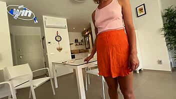 Blonde slut orgasms from blowjob with anal plug and fucking