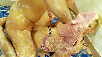 let's get messy and fuck hard!