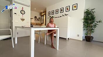 Blonde slut orgasms from blowjob with anal plug and fucking