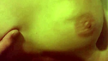 I Watch This Homemade Amateur On Bed Get Facefucked With Blowjob