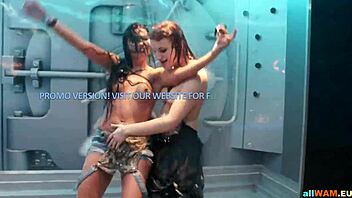 Hot Euro Babes Show Dance Moves!