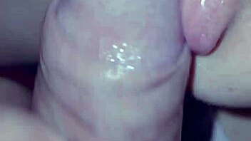 Amateur homemade video with bbw enjoying the day