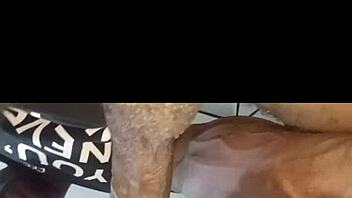 I’m teaching my girl to suck dick and give a blowjob