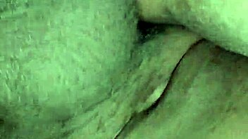 Gordinha gostosa, what are you doing?