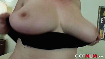 I Got Mum, Blonde Cougar Sucks My Big Cock
