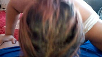 gravei minha cunhadinha me pagando um boquete pra mostrar pro meu irmão depois