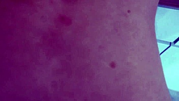 i had ruff wedding nite sex wit my girlfrend, bent ovr an all