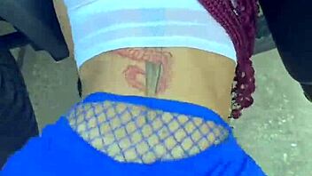 Ass spread pussy play & twerking in my cucking white men shorts!