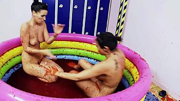 Romana ryder and tammie lee have a lesbian jelly fight