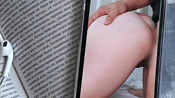 japanese milf in mask play floods with excitement juice